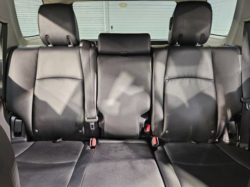 Used 2022 Toyota 4Runner TRD Off-Road Premium AWD/4WD image 13