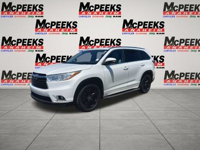 Used 2016 Toyota Highlander Limited Platinum