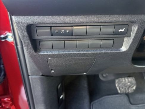 Used 2024 Mitsubishi Outlander SEL image 17