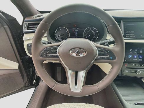 Used 2019 INFINITI QX50 Essential w/ Sensory Package FWD image 40