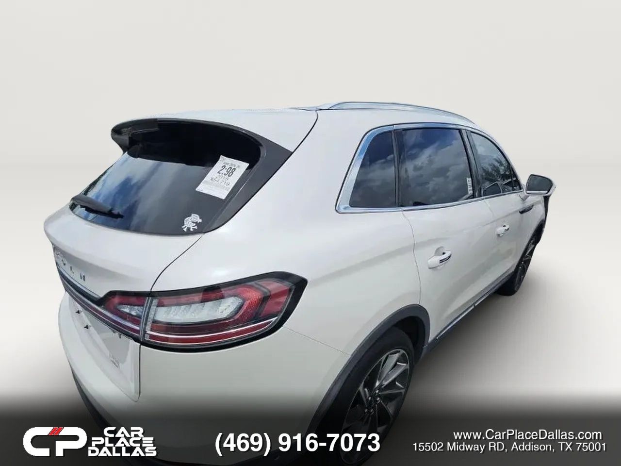 Used 2019 Lincoln Nautilus Reserve FWD image 3