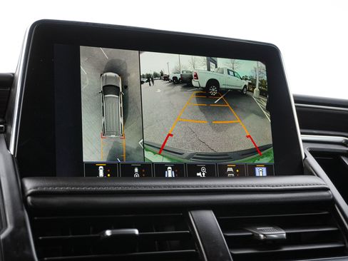 Used 2023 Chevrolet Tahoe Z71 image 25