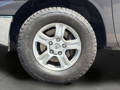 Used 2011 Toyota Tundra 2WD Double Cab w/ Tow Pkg image 11