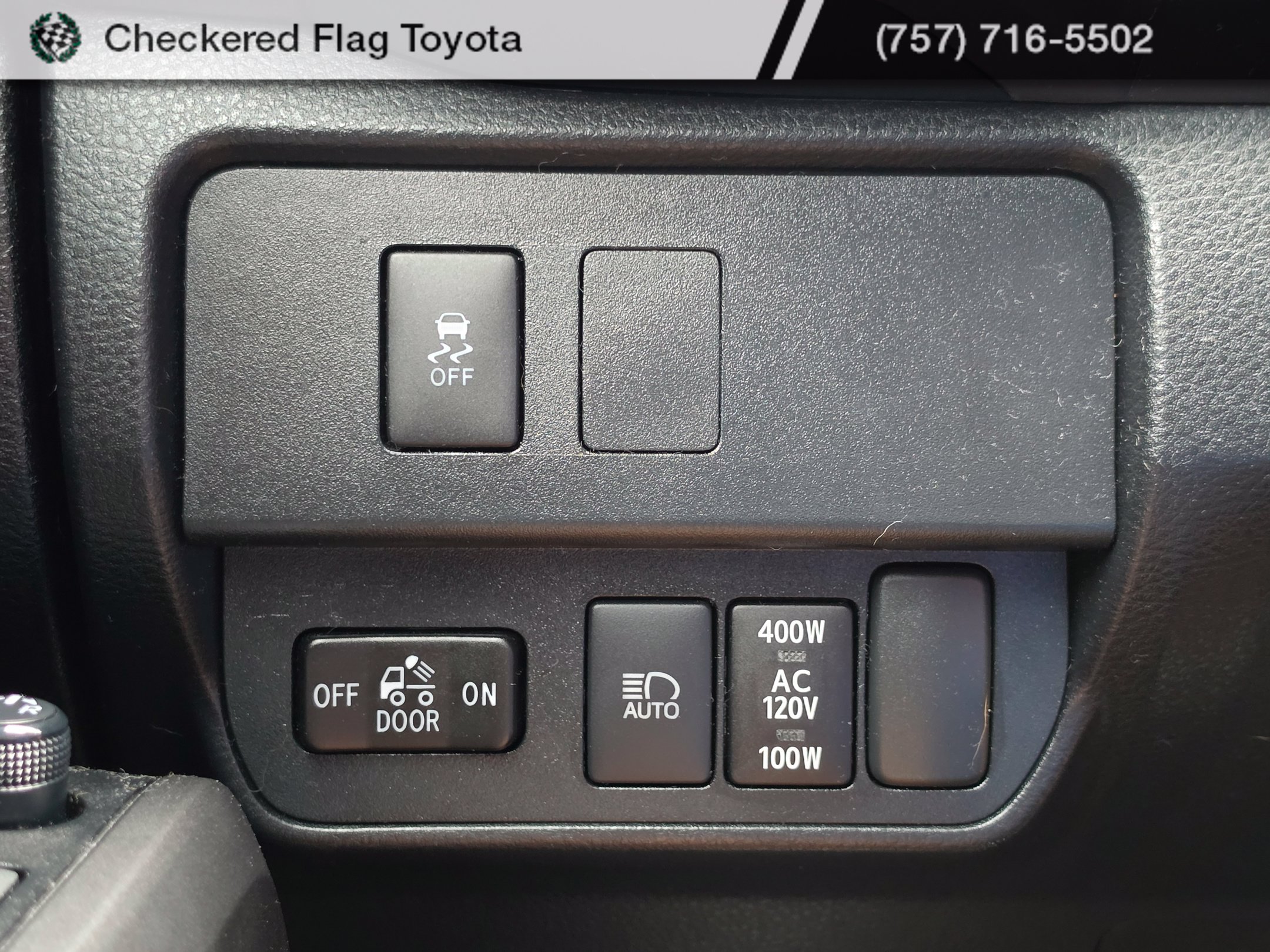 Used 2023 Toyota Tacoma TRD Sport AWD/4WD image 11