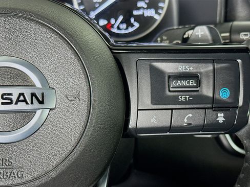 Used 2021 Nissan Rogue SV w/ Premium Package AWD/4WD image 14