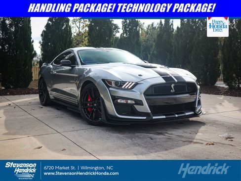 Used 2020 Ford Mustang Shelby GT500 w/ Technology Package image 1