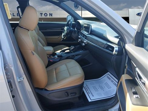 Used 2022 Kia Telluride SX w/ Nightfall Edition Package image 15