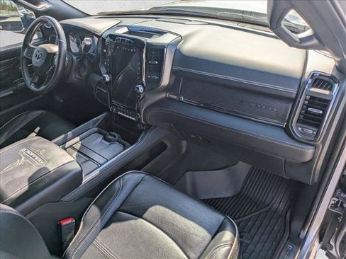 Used 2022 RAM 2500 Limited AWD/4WD image 23