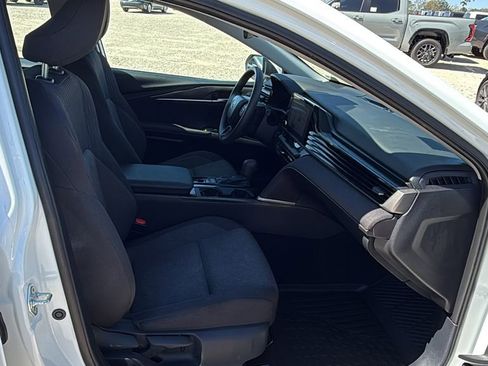 Used 2025 Toyota Camry LE image 26