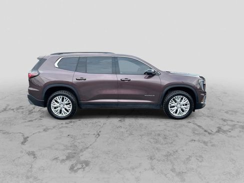 Used 2024 GMC Acadia Elevation w/ Luxury Package AWD/4WD image 9