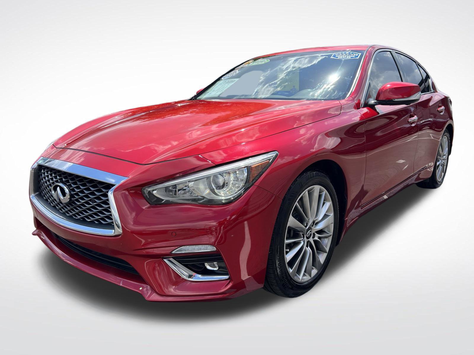 Used 2022 INFINITI Q50 Luxe w/ Cargo Package AWD/4WD image 4