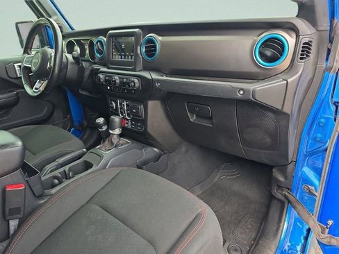 Used 2020 Jeep Gladiator Rubicon w/ LED Lighting Group image 18