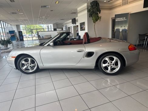Used 1999 Porsche Boxster RWD image 5