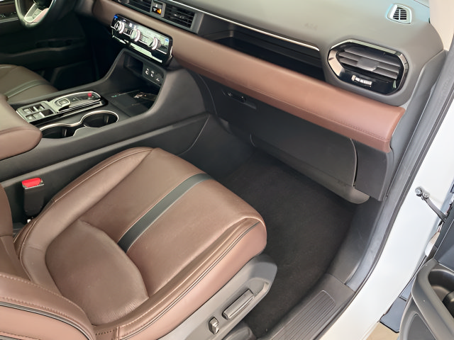Certified 2025 Honda Pilot Elite image 27