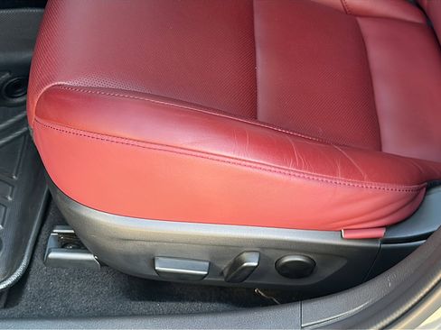 Used 2023 MAZDA MAZDA3 s image 15