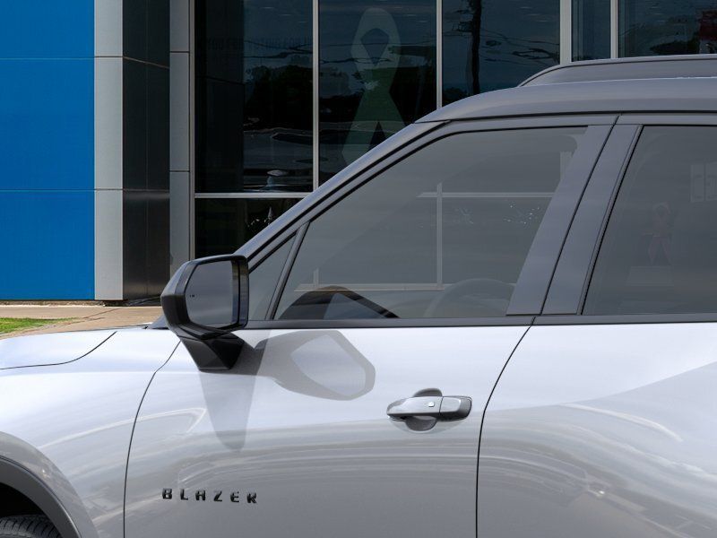New 2026 Chevrolet Blazer LT w/ Convenience Package FWD image 12