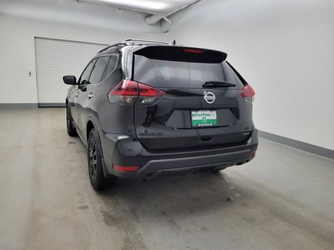 Used 2018 Nissan Rogue SV FWD image 6
