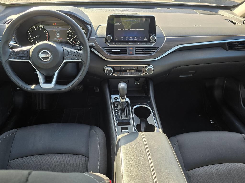 Used 2024 Nissan Altima 2.5 SV AWD/4WD image 18