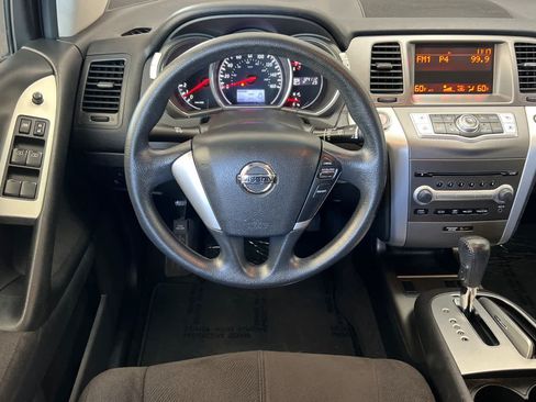 Used 2014 Nissan Murano S FWD image 14