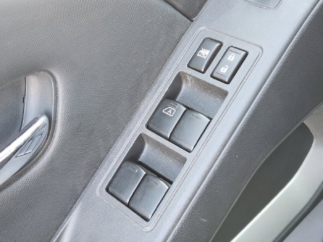 Used 2023 Nissan Frontier SV w/ SV Convenience Package AWD/4WD image 21