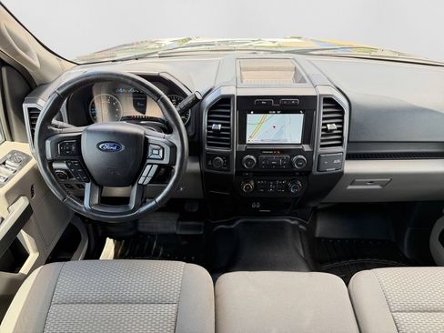 Used 2017 Ford F150 XLT w/ Equipment Group 302A Luxury AWD/4WD image 20