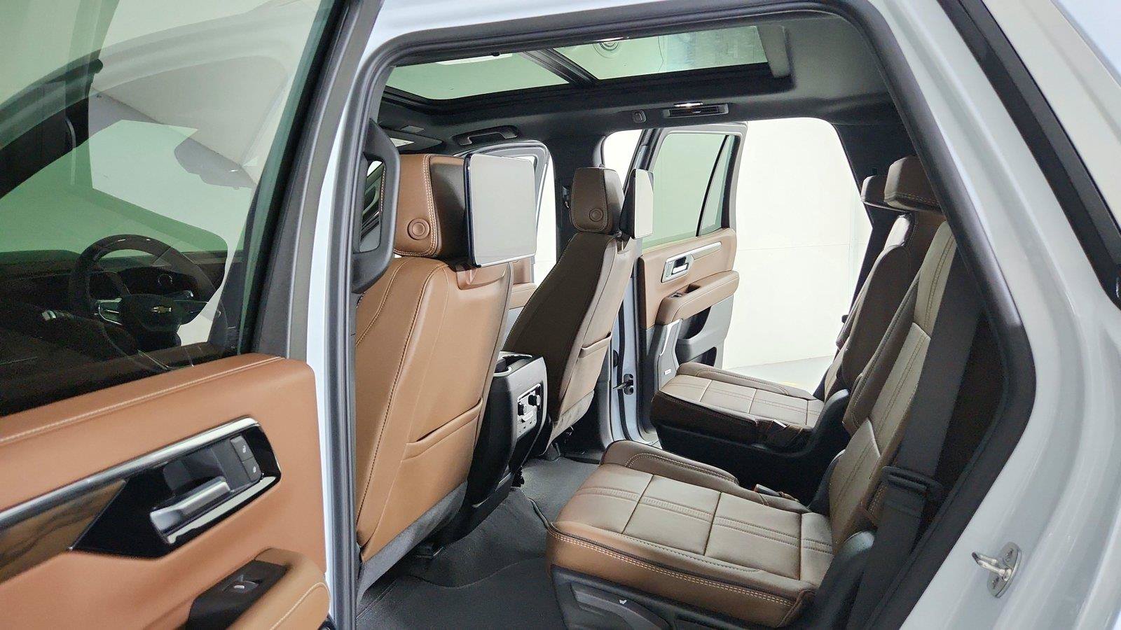 New 2027 Chevrolet Tahoe High Country AWD/4WD image 29