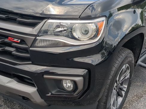 Used 2022 Chevrolet Colorado Z71 AWD/4WD image 6