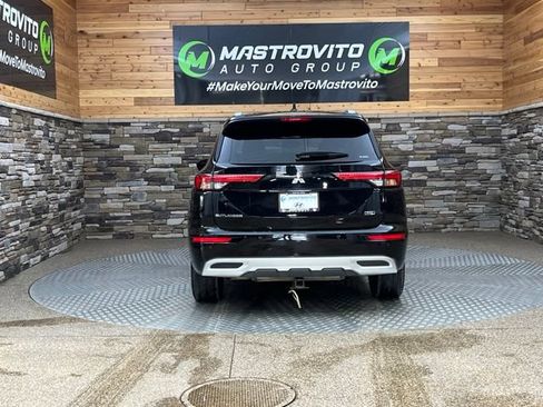 Used 2022 Mitsubishi Outlander SEL AWD/4WD image 11