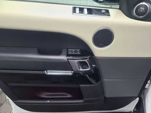 Used 2021 Land Rover Range Rover Sport HST AWD/4WD image 21