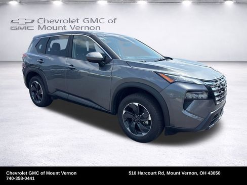 Used 2026 Nissan Rogue SV AWD/4WD image 8