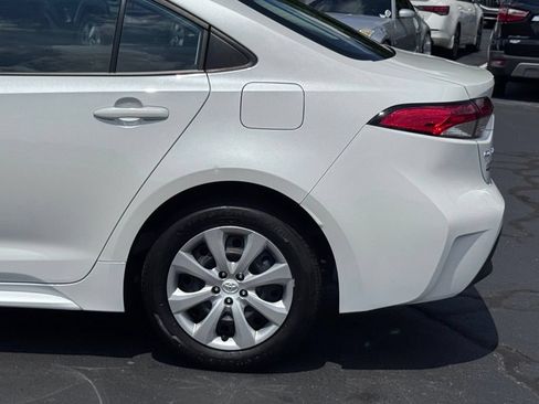 Used 2023 Toyota Corolla LE FWD image 34