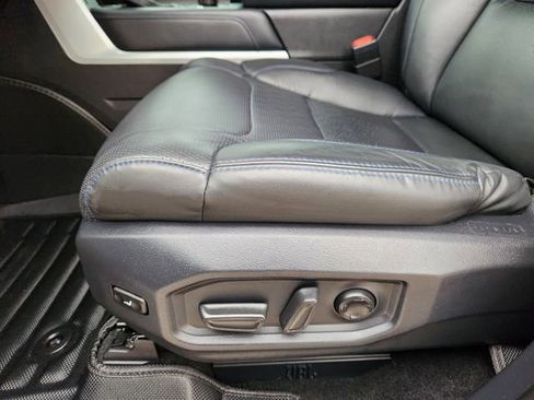 Used 2024 Toyota Tundra Platinum AWD/4WD image 22