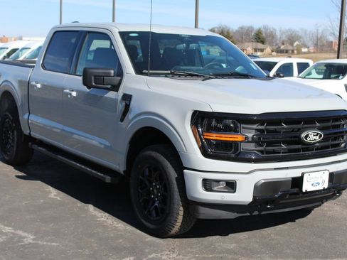New 2026 Ford F150 XLT w/ Equipment Group 302A MID AWD/4WD image 12
