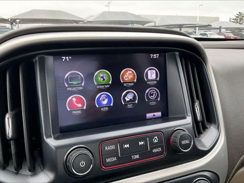 Used 2016 GMC Canyon SLE w/ SLE Convenience Package RWD image 32