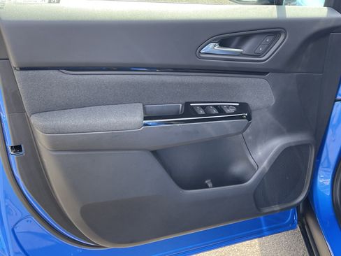 Used 2024 Honda Prologue EX image 16