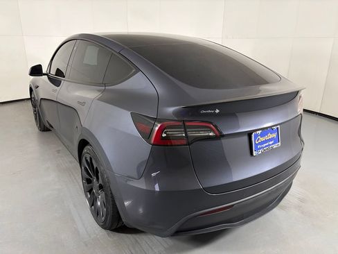 Used 2022 Tesla Model Y Performance AWD/4WD image 6