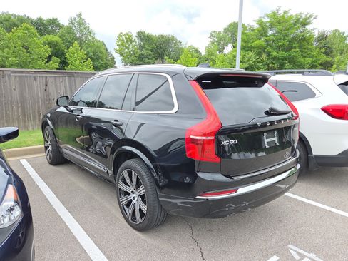 Used 2024 Volvo XC90 B6 Ultimate w/ Protection Package AWD/4WD image 5
