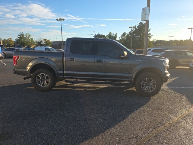 Used 2017 Ford F150 XLT w/ Equipment Group 302A Luxury RWD image 2