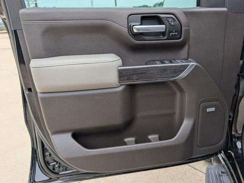 Certified 2021 Chevrolet Silverado 1500 LTZ w/ LTZ Premium Texas Edition AWD/4WD image 19