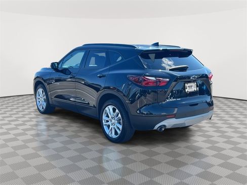 Used 2022 Chevrolet Blazer LT w/ LPO, Black Grille Bar Package image 7