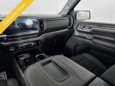 Used 2022 GMC Sierra 1500 Elevation AWD/4WD image 23