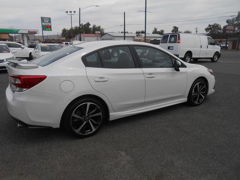 Used 2022 Subaru Impreza 2.0i Sport w/ Popular Package #1 AWD/4WD image 9