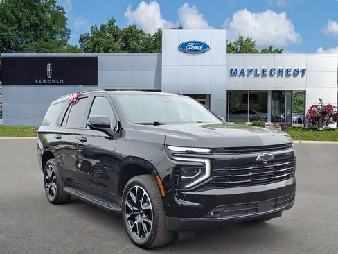 Used 2025 Chevrolet Tahoe RST w/ Comfort Package AWD/4WD image 1