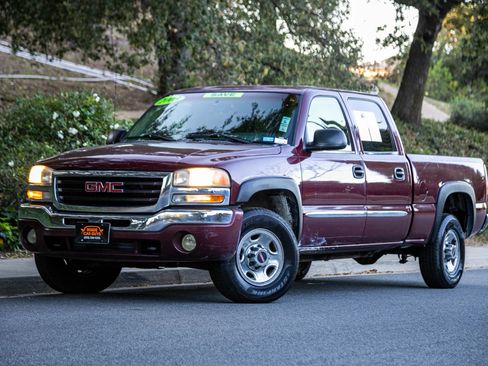 Used 2003 GMC Sierra 1500 SLE RWD image 1