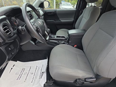 Certified 2022 Toyota Tacoma SR image 25