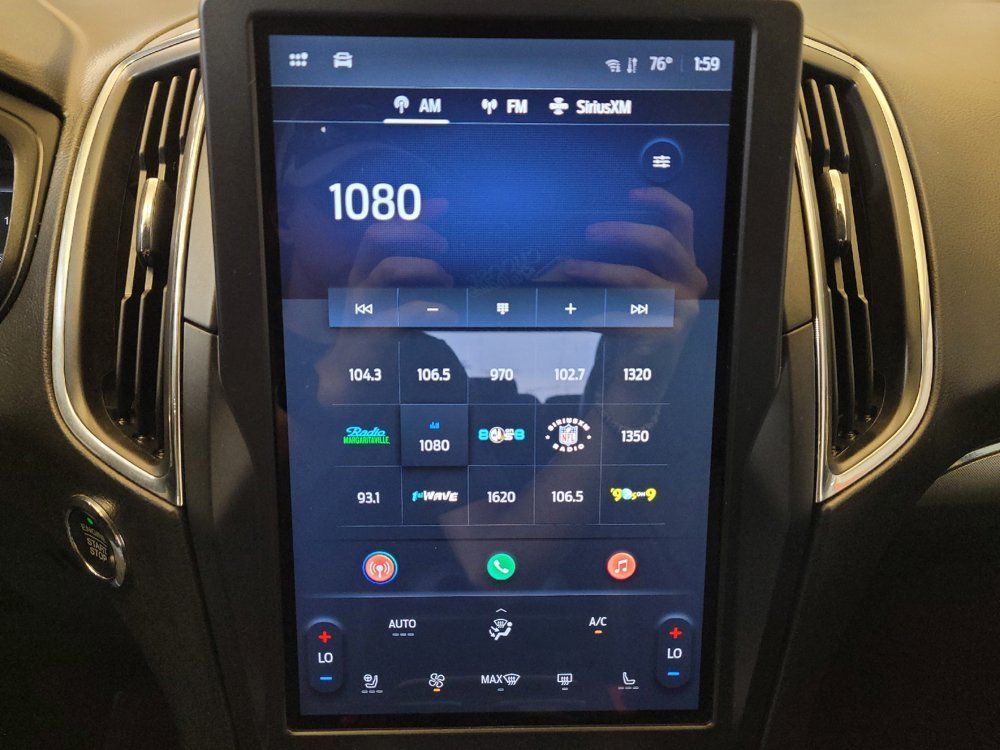 Used 2022 Ford Edge Titanium AWD/4WD image 25