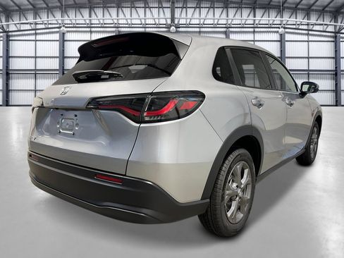 New 2027 Honda HR-V LX image 5