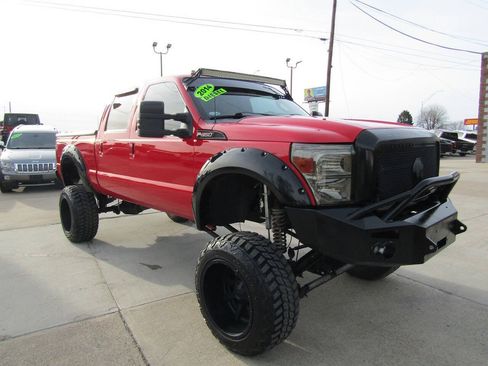 Used 2014 Ford F350 Lariat w/ Chrome Package AWD/4WD image 2