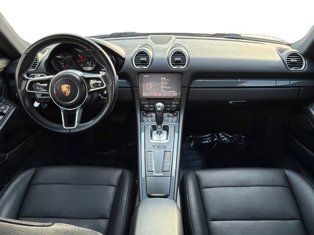 Used 2017 Porsche 718 Cayman RWD image 12