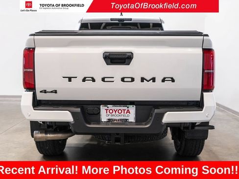 Certified 2026 Toyota Tacoma TRD Off-Road w/ TRD Off Road Premium Package AWD/4WD image 7
